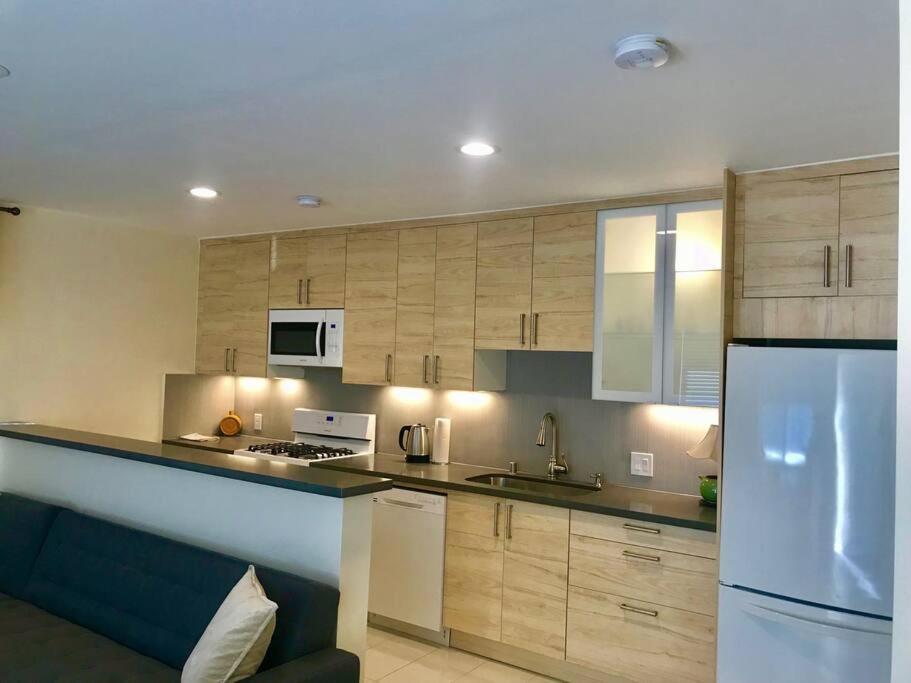 Private Modern Guesthouse With Backyard Los Angeles Exteriör bild